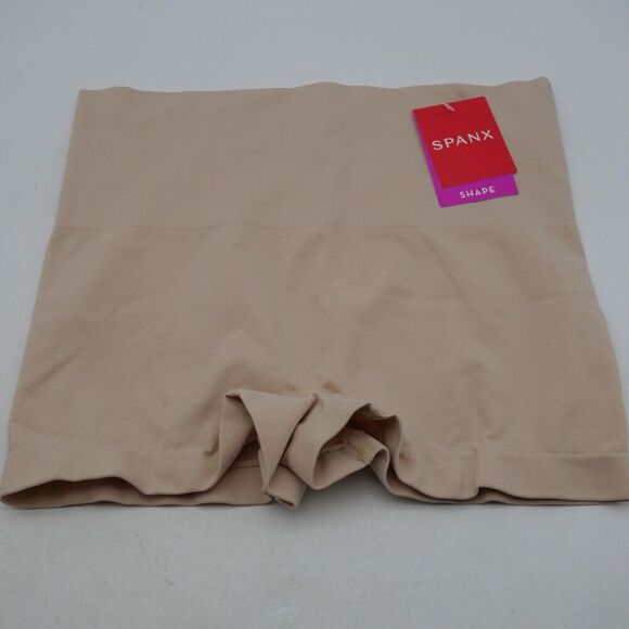 NEW SPANX Everyday Shaping Tummy Control Panties Boyshort Soft Nude Size Small - Picture 1 of 5